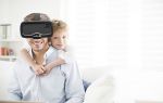 Acesight-VR-electronic-glasses-for-low-vision-wearing-Acesight-VR.jpg